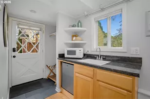 5851 NE 16th Ave, Portland, OR 97211 - Photo 44