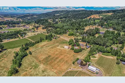 27100 NE Bell Rd, Newberg, OR 97132 - Photo 10
