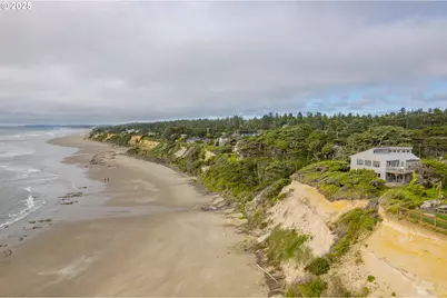 10350 NW Pacific Coast Hwy, Seal Rock, OR 97376 - Photo 2