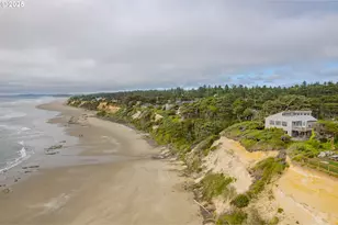 10350 NW Pacific Coast Hwy, Seal Rock, OR 97376 - Photo 2