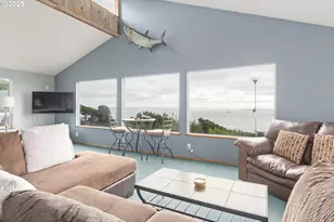 10350 NW Pacific Coast Hwy, Seal Rock, OR 97376 - Photo 8