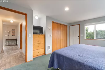 10350 NW Pacific Coast Hwy, Seal Rock, OR 97376 - Photo 20