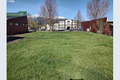 102 S Main St, Joseph, OR 97846 - Photo 2