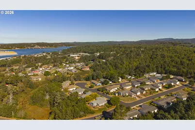 1260 SW Sailfish Loop, Waldport, OR 97394 - Photo 38