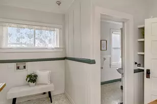 409 3rd St, Oregon City, OR 97045 - Photo 22