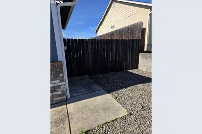 182 Woodduck St, Winston, OR 97496 - Photo 6