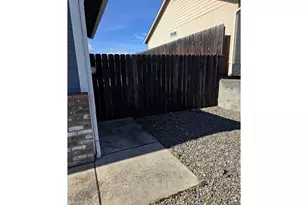 182 Woodduck St, Winston, OR 97496 - Photo 6