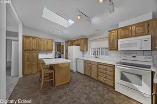 618 38th Pl, Florence, OR 97439 - Photo 10