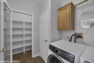 618 38th Pl, Florence, OR 97439 - Photo 12