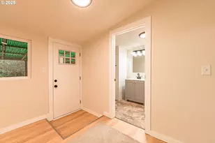 225 21st Ave, Sweet Home, OR 97386 - Photo 12