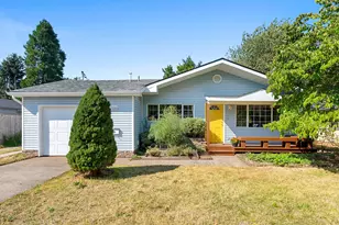 11825 NE Morris St, Portland, OR 97220 - Photo 2