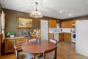 11825 NE Morris St, Portland, OR 97220 - Photo 10