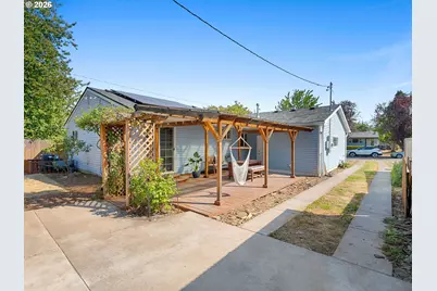 11825 NE Morris St, Portland, OR 97220 - Photo 42