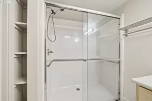 9837 NE Irving St, Portland, OR 97220 - Photo 26