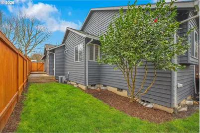 811 NW Meadows Dr, McMinnville, OR 97128 - Photo 38