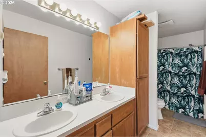 623 W 18th Ave, Eugene, OR 97402 - Photo 44