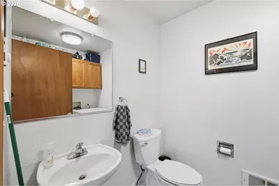 623 W 18th Ave, Eugene, OR 97402 - Photo 20