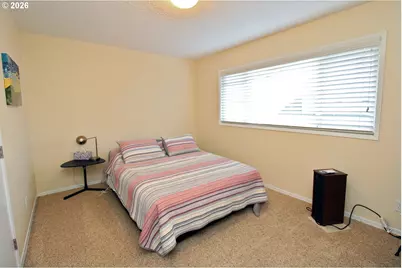 2026 NE Clackamas St, Portland, OR 97232 - Photo 12