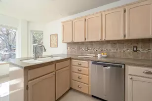 18283 SW Jann Dr, Beaverton, OR 97003 - Photo 32