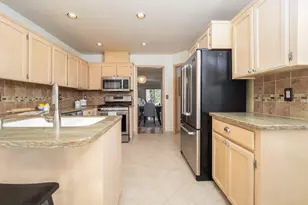 18283 SW Jann Dr, Beaverton, OR 97003 - Photo 28
