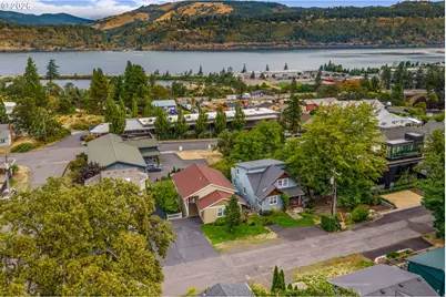 1218 Lincoln St, Hood River, OR 97031 - Photo 26