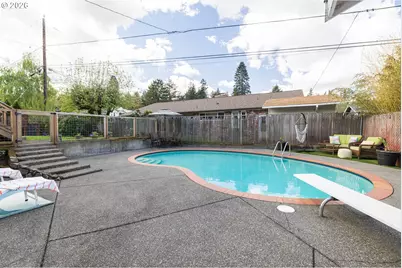 901 NE 153rd Ave, Portland, OR 97230 - Photo 36