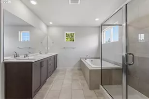 16930 SW Dowitcher Ln, Beaverton, OR 97007 - Photo 18