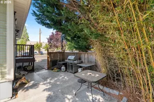 707 NE 5th St, McMinnville, OR 97128 - Photo 14