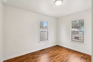 600 E 38th St, Vancouver, WA 98663 - Photo 18