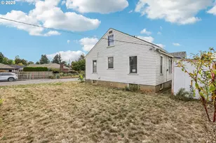 600 E 38th St, Vancouver, WA 98663 - Photo 26