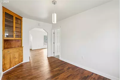 600 E 38th St, Vancouver, WA 98663 - Photo 12