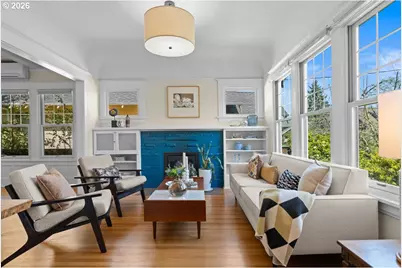 4727 NE 28th Ave, Portland, OR 97211 - Photo 2