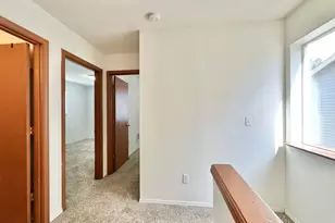 8421 SE Insley St, Portland, OR 97266 - Photo 16