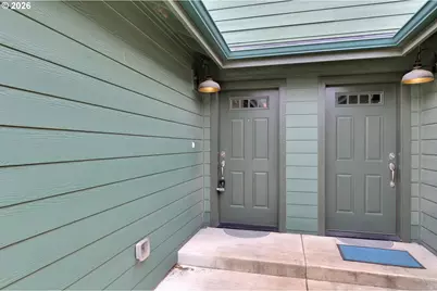 1726 32nd St, Florence, OR 97439 - Photo 4