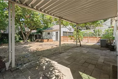 9743 NE Mason St, Portland, OR 97220 - Photo 36
