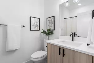 4372 N Gantenbein Ave, Portland, OR 97217 - Photo 14