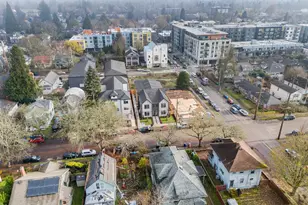 4372 N Gantenbein Ave, Portland, OR 97217 - Photo 18