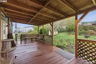 810 Acadia Ave, Garibaldi, OR 97118 - Photo 24