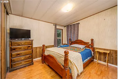 5254 Forsythia Dr, Springfield, OR 97478 - Photo 12