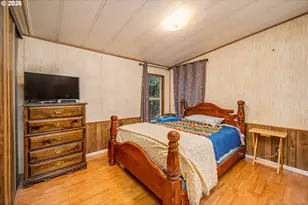 5254 Forsythia Dr, Springfield, OR 97478 - Photo 12