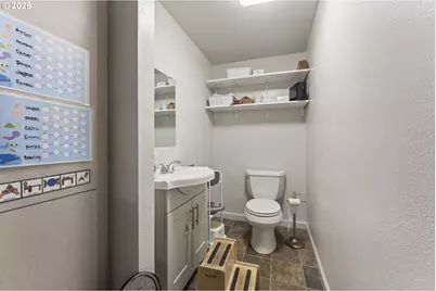 2125 Coburg Rd, Eugene, OR 97401 - Photo 16