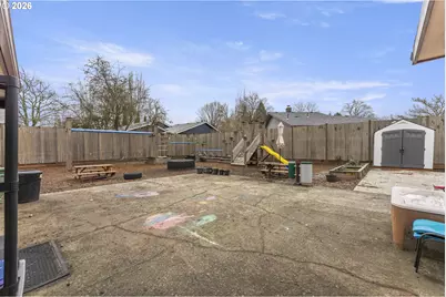 2125 Coburg Rd, Eugene, OR 97401 - Photo 32