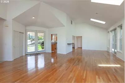 556 Forestview Dr, Hood River, OR 97031 - Photo 20