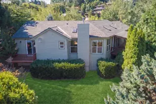556 Forestview Dr, Hood River, OR 97031 - Photo 4