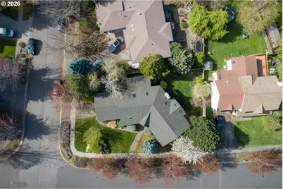 556 Forestview Dr, Hood River, OR 97031 - Photo 10