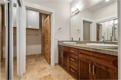 838 SE 38th Ave #202, Portland, OR 97214 - Photo 20