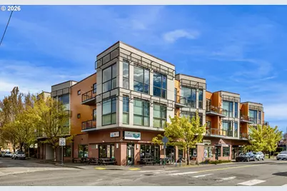 838 SE 38th Ave #202, Portland, OR 97214 - Photo 1
