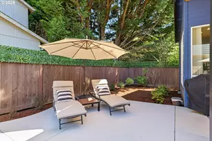 8907 SW Harmon Ln, Portland, OR 97225 - Photo 26