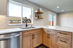 8703 NE 156th Ave, Vancouver, WA 98682 - Photo 8