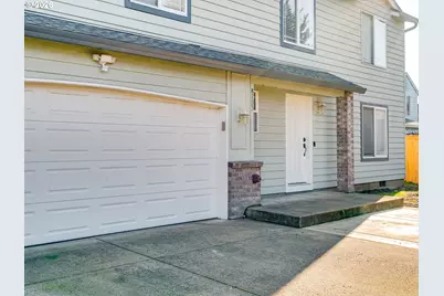 8703 NE 156th Ave, Vancouver, WA 98682 - Photo 2